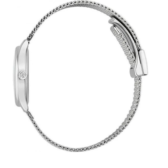 Women’s Italian Gucci Mesh Watch - Picture 3 of 4